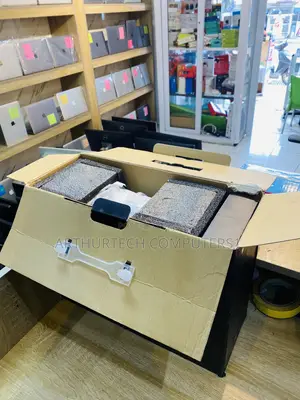 Yaber Y30 Projector