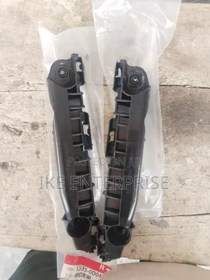 Toyota Vitz Fender/Bumper Locker 2007,2008,2009,2010,2011,2012
