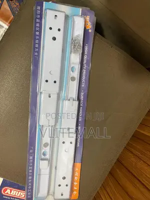 Heavy-duty Folding Shelf Brackets 8"