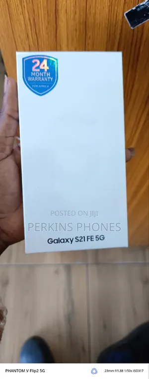 New Samsung Galaxy S21 FE 5G 128 GB Black