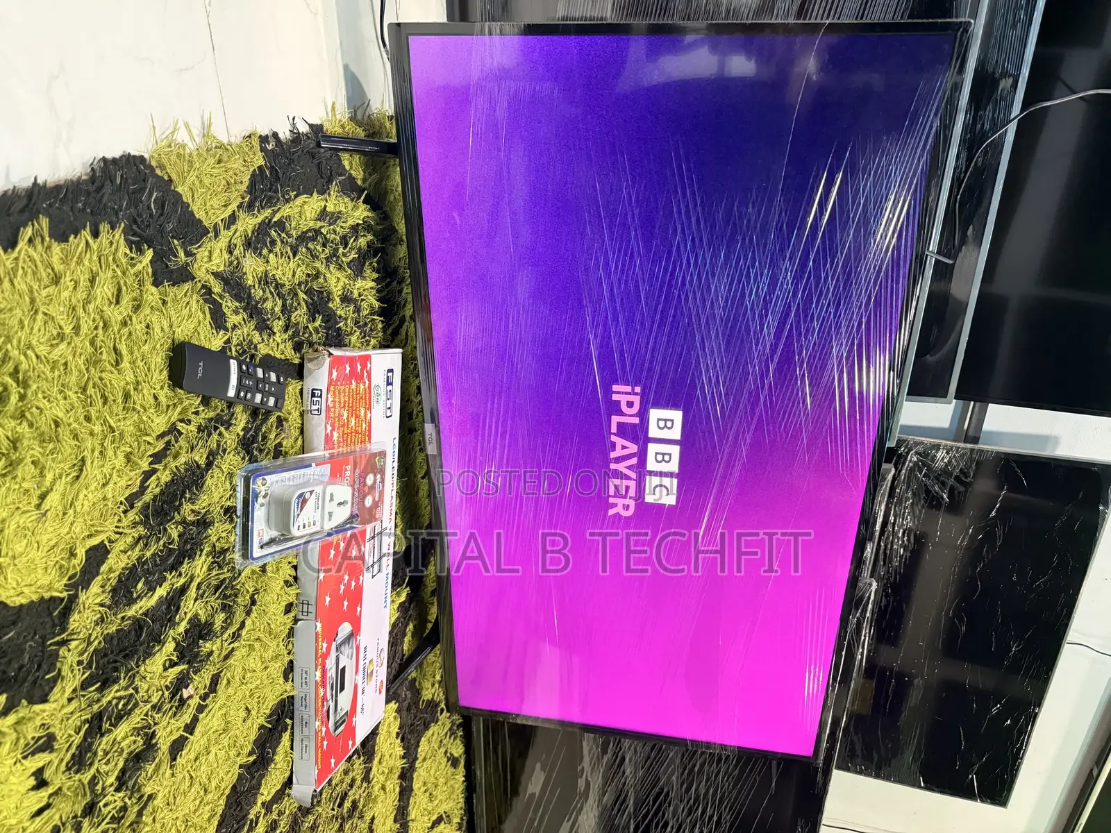 43inches Full Digital Satellite Android Smart TCL TV