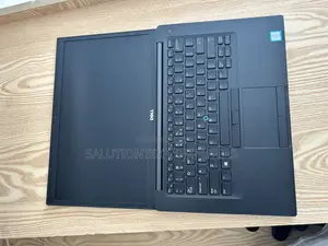 Laptop Dell Latitude 5490 16GB Intel Core i5 SSD 256GB