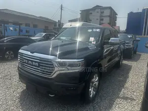 Dodge RAM 1500 5.7 Petrol AWD 2021 Black