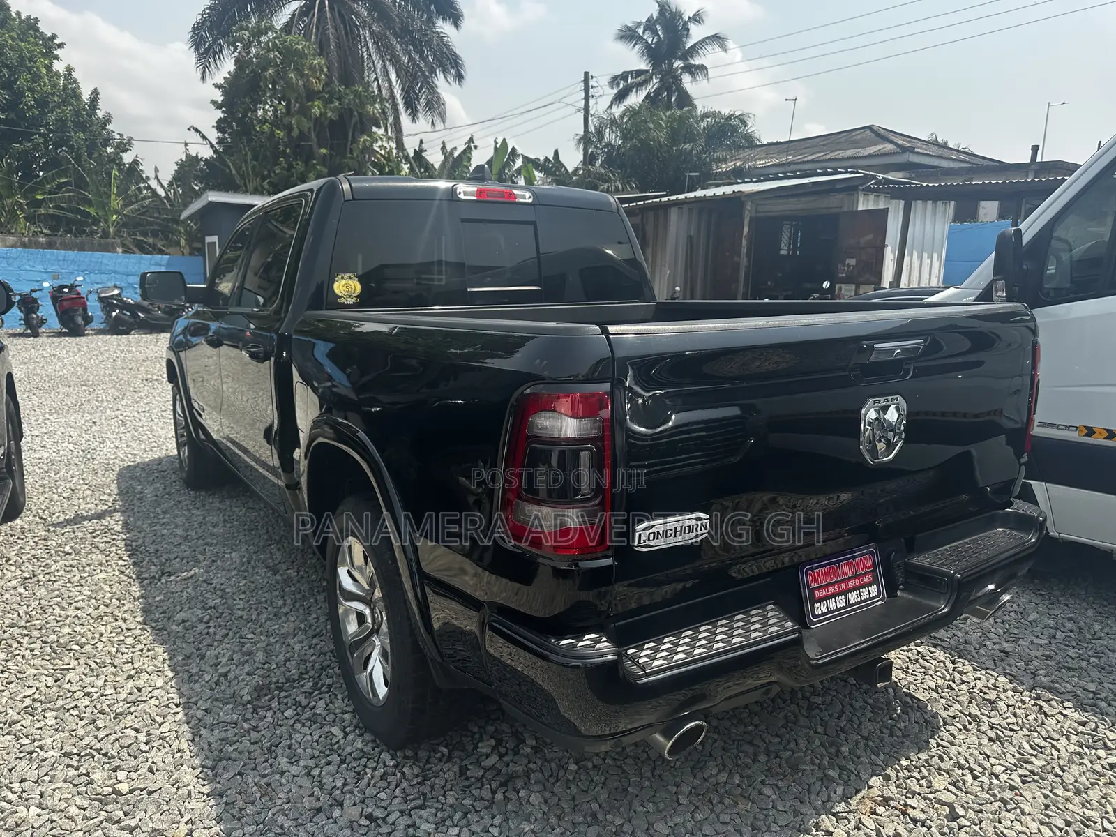 Dodge RAM 1500 5.7 Petrol AWD 2021 Black