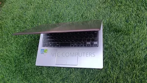 Laptop Asus ZenBook UX303UB 8GB Nvidia SSD 256GB