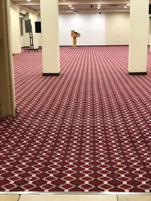 Wine and Gold Woolen Carpets for Floor and Offices