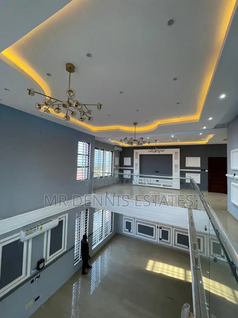 4bdrm Apartment in Mr Dennis Estates, West Hills Mall Area for rent