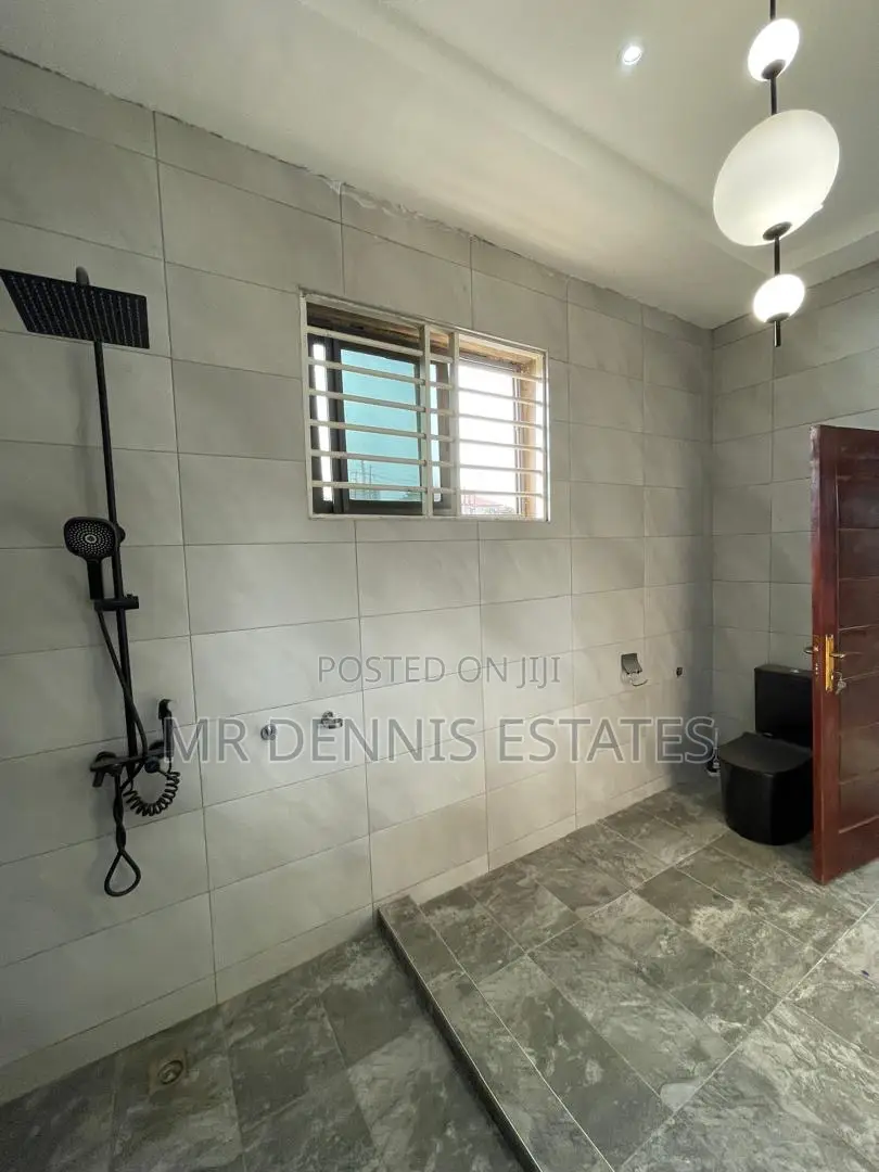 4bdrm Apartment in Mr Dennis Estates, West Hills Mall Area for rent