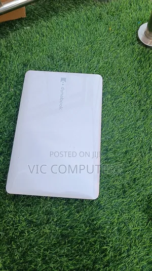 Laptop Toshiba Dynabook t552 8GB Intel Core i7 HDD 640GB