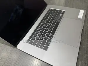 Laptop Apple MacBook Pro 2019 16GB Intel Core i9 SSD 1T