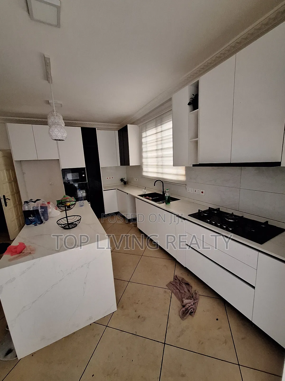 4bdrm Villa in Adjiriganor for rent