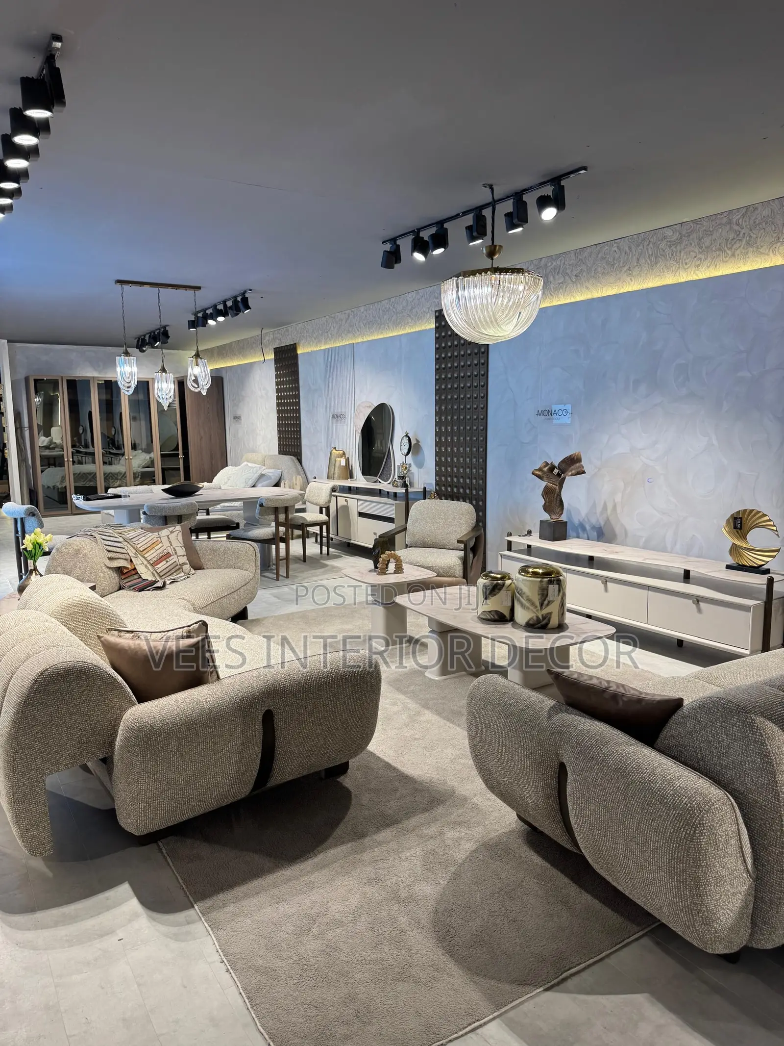Modern Sofa Set