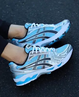 Asics Gel-Kayano 14