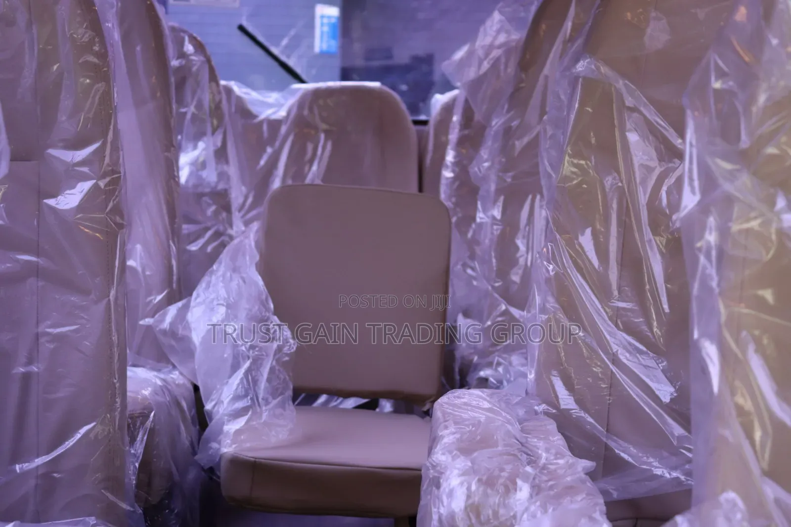 Toyota Coaster 2014