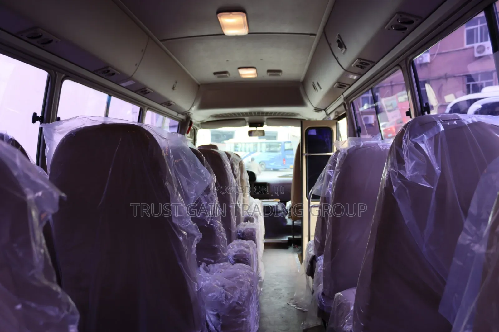 Toyota Coaster 2014