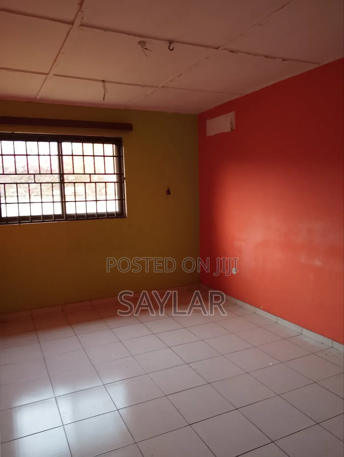 6bdrm House in Tema Metropolitan for sale