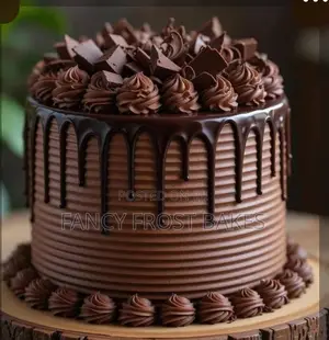 Luxurious Birthday Cake
