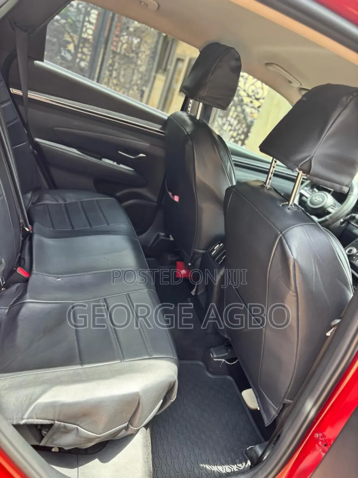 Hyundai Tucson SE 2022 Red