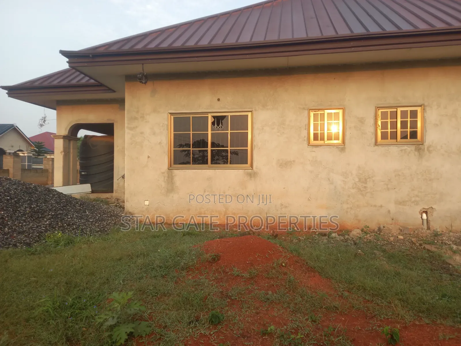 3bdrm House in Donyina (Saapeh), Kumasi Metropolitan for sale