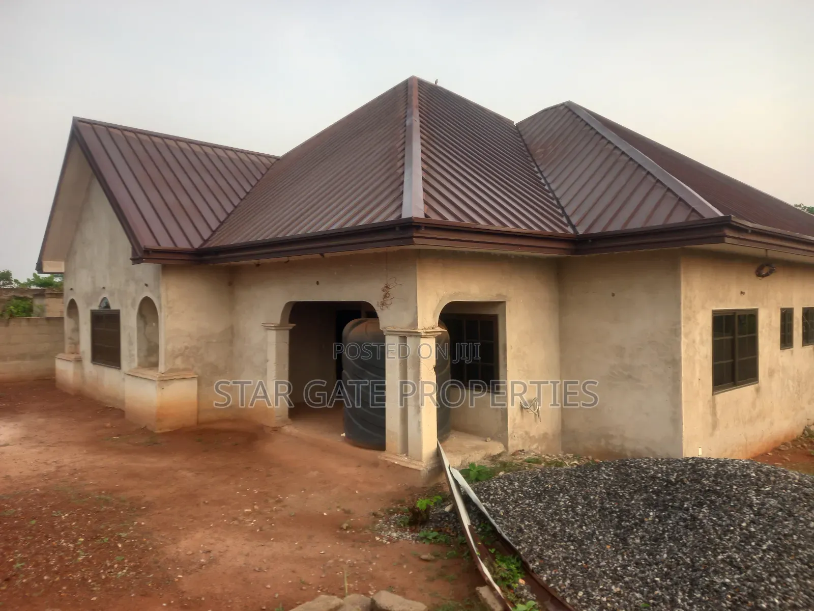 3bdrm House in Donyina (Saapeh), Kumasi Metropolitan for sale