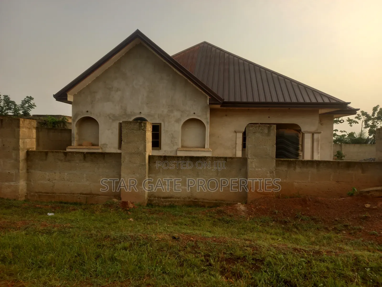 3bdrm House in Donyina (Saapeh), Kumasi Metropolitan for sale