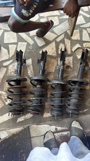 Toyota Highlander 2008 Front and Back Shock