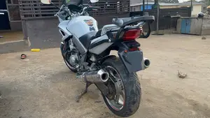 Honda CB 2009 White