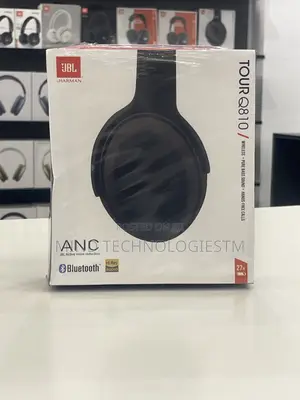 JBL Tour Q810