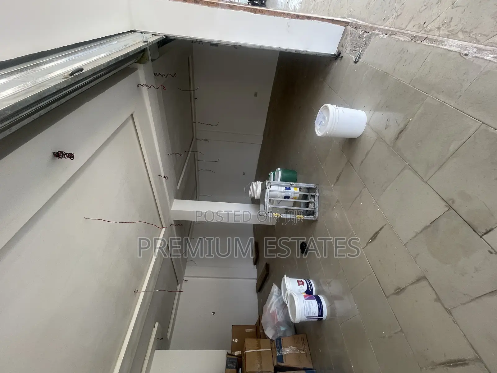 Double Shop for Rent Close to School Junction