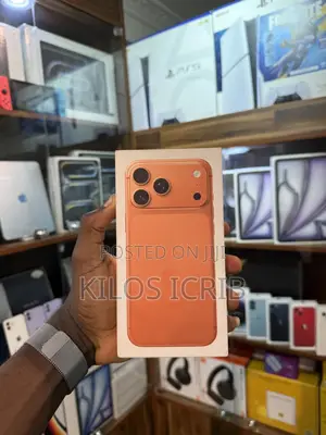 New Apple iPhone 17 Pro Max 256 GB Orange