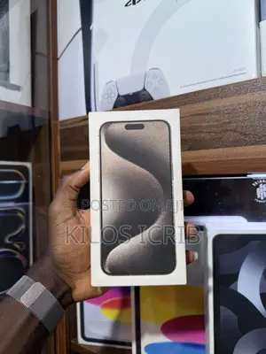 New Apple iPhone 15 Pro Max 256 GB Gold