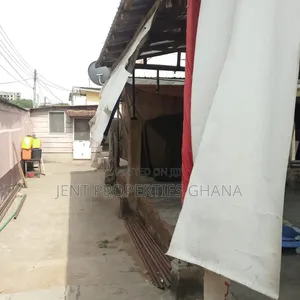 0.13 Acre of Land With Old Structure on It for Sale at Osu