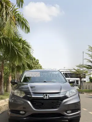 Honda HR-V EX-L w/Navigation AWD 2018 Gray