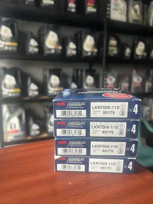 NGK Iridium Spark Plugs (93175) Ram // Kia // Hyundai // Dodge