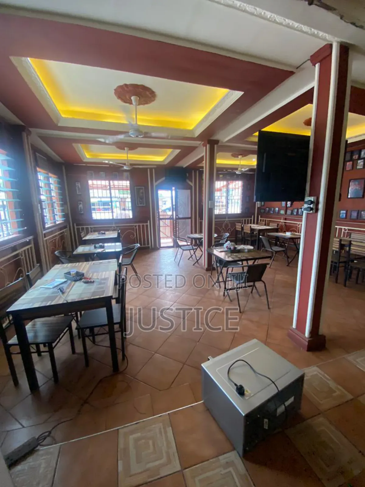 250 SQM Space Restaurant for Rent Taifa