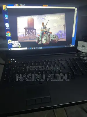 Laptop Dell Latitude 7390 8GB Intel Core i5 HDD 500GB