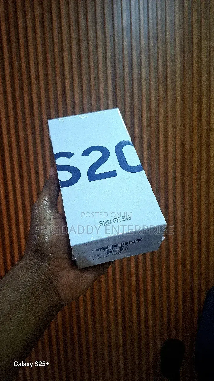 New Samsung Galaxy S20 FE 5G 128 GB