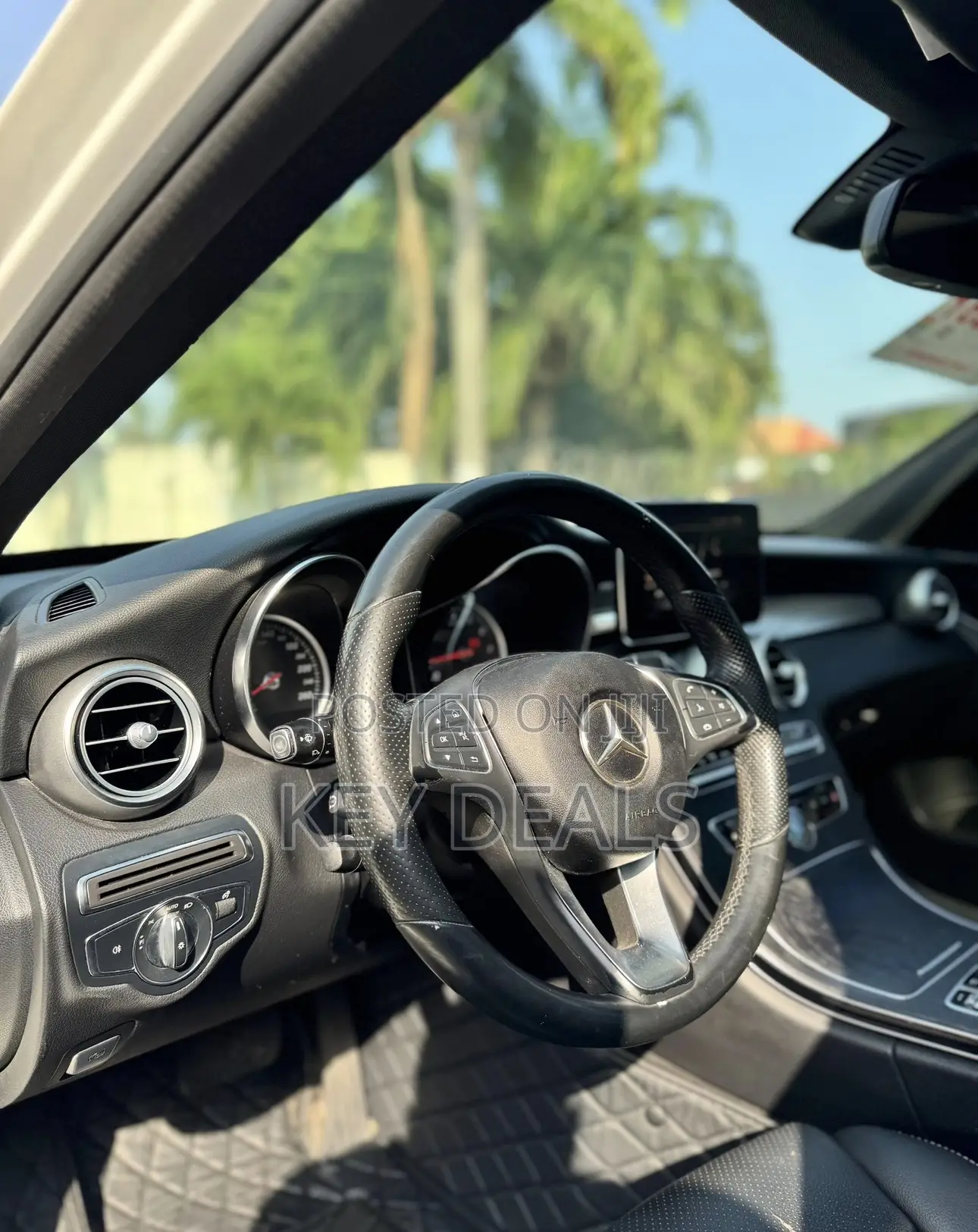 Mercedes-Benz C300 Base C300 AWD 4MATIC Sedan 2018 White