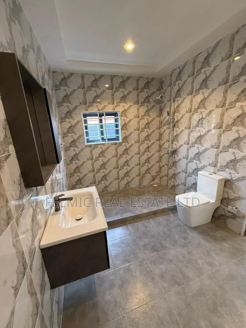 3bdrm House in Felmic Real Estate, Amasaman for sale