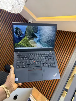 Laptop Lenovo ThinkPad T470s 8GB Intel Core i5 SSD 256GB