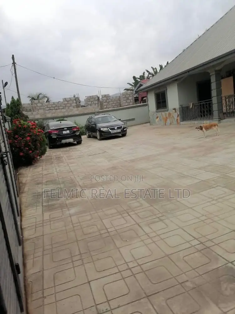 5bdrm House in Felmic Real Estate, Amasaman for sale