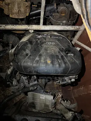 12-17 Accent Engine Complete With Gearbox.