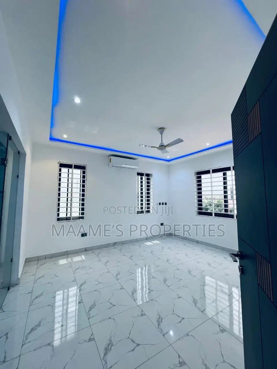 4bdrm Duplex in Ashaley Botwe for sale