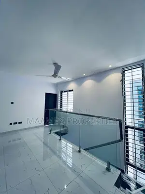 4bdrm Duplex in Ashaley Botwe for sale