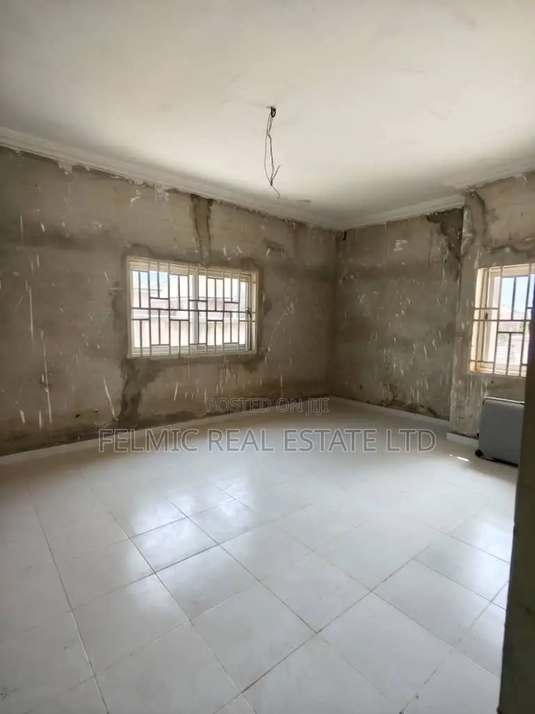 3bdrm House in Felmic Real Estate, Community 25 for sale