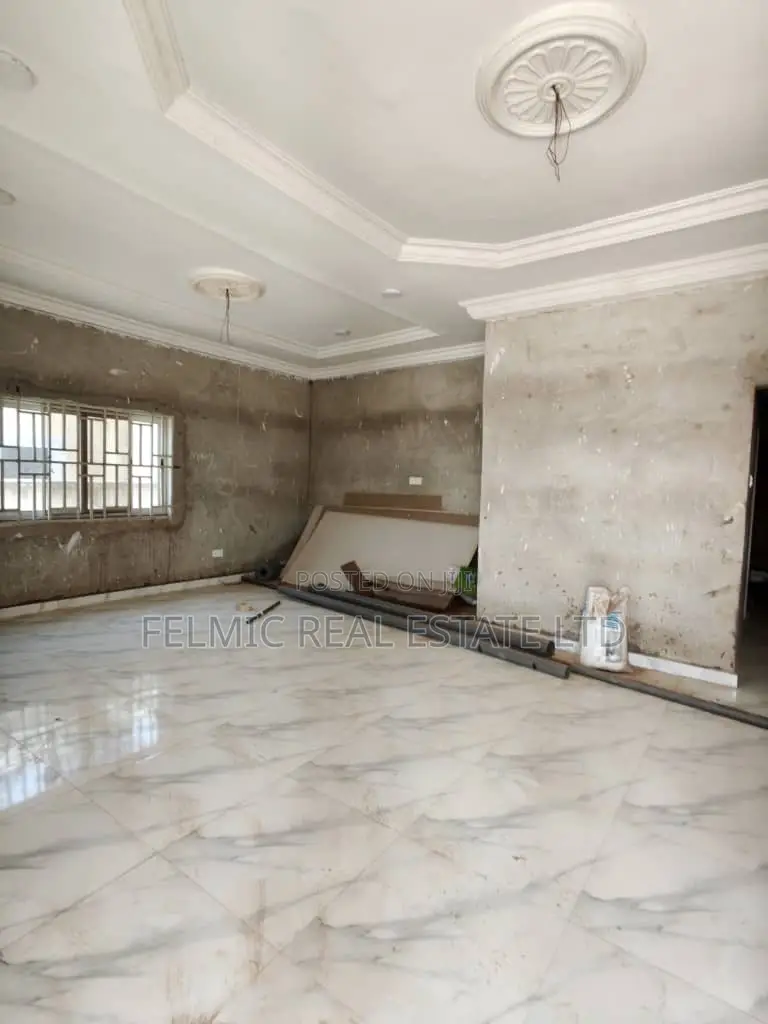 3bdrm House in Felmic Real Estate, Community 25 for sale