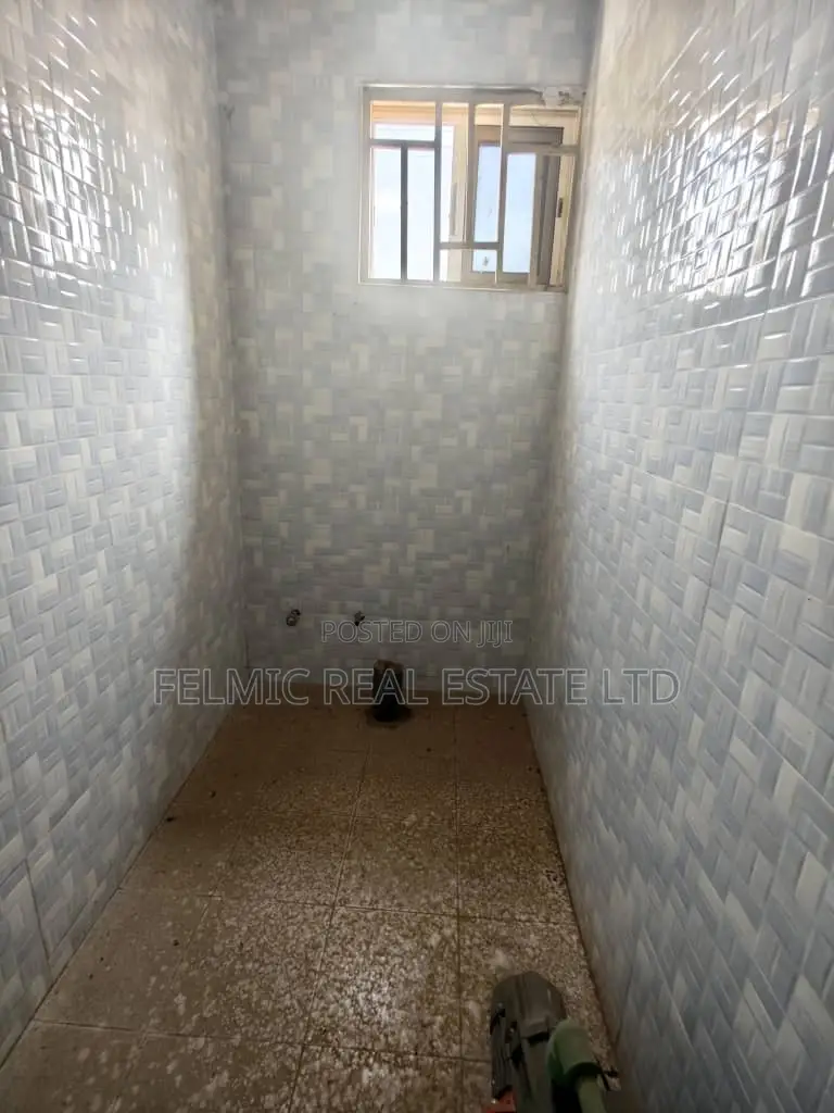 3bdrm House in Felmic Real Estate, Community 25 for sale