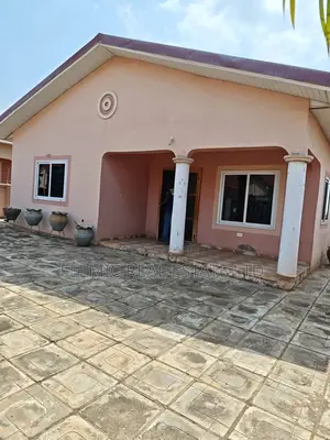 3bdrm House in Felmic Real Estate, Community 25 for sale