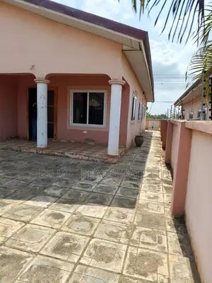 3bdrm House in Felmic Real Estate, Community 25 for sale