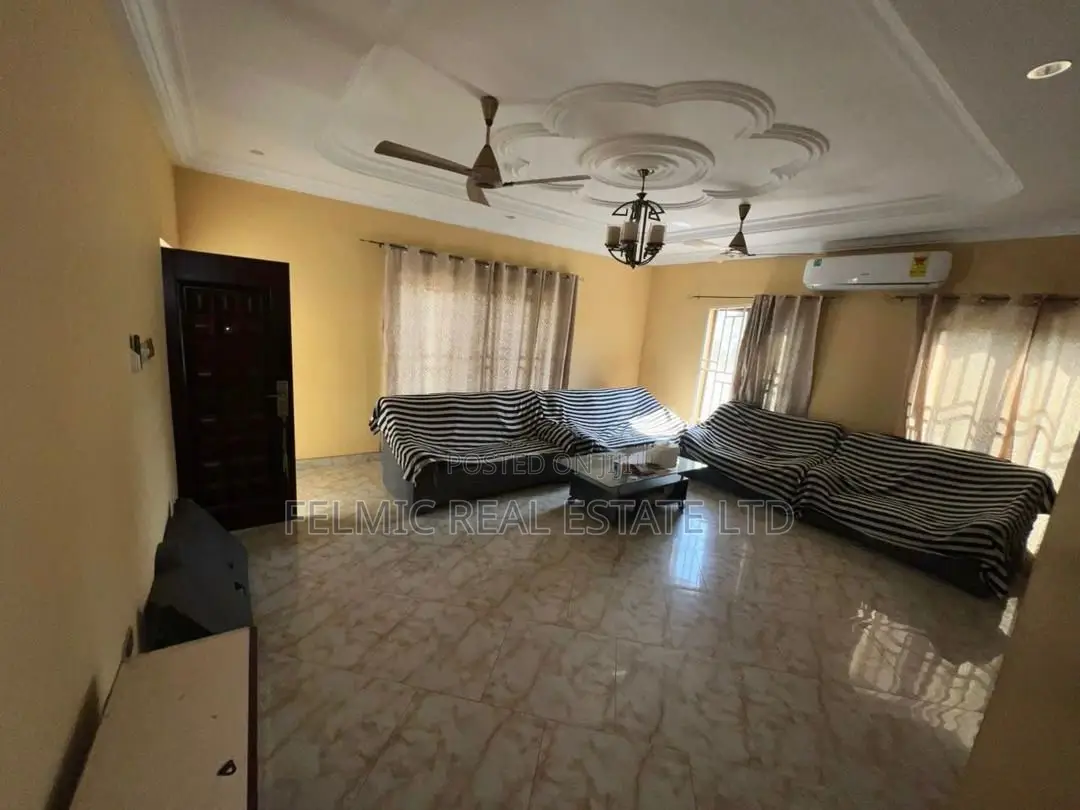 4bdrm House in Felmic Real Estate, Mangoase for sale